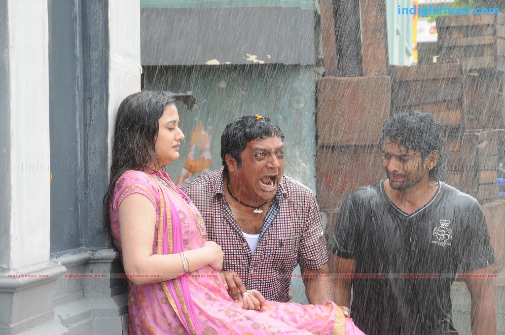 Vaanam Movie hd photo