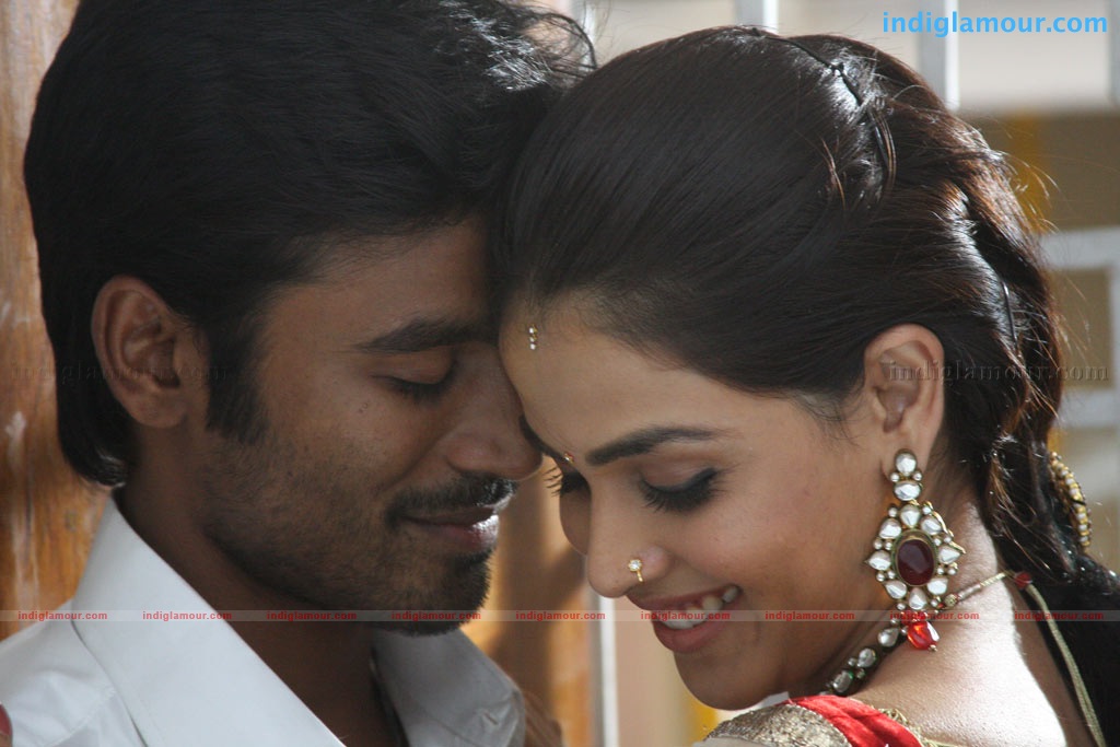 Uthamaputhiran Movie hd photo