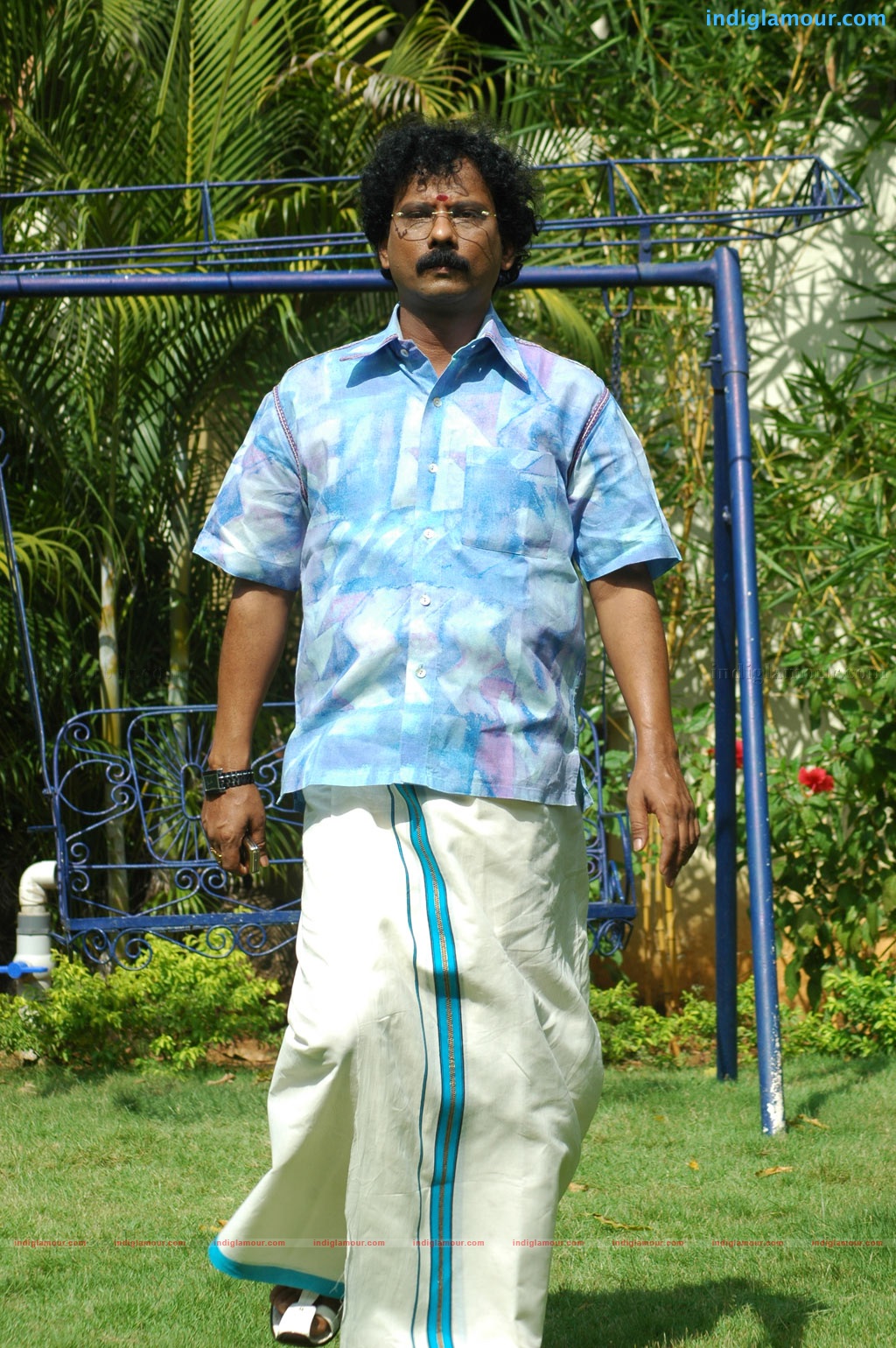 Ithanai Naalai Engirunthai Movie hd photo