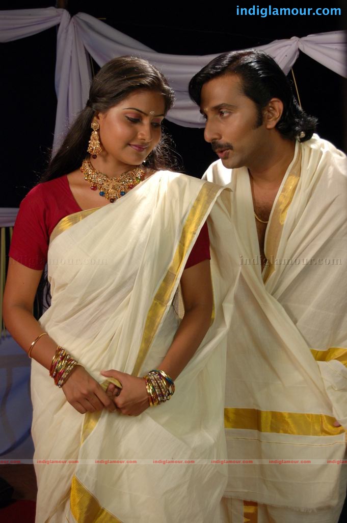 Ithanai Naalai Engirunthai Movie hd photo