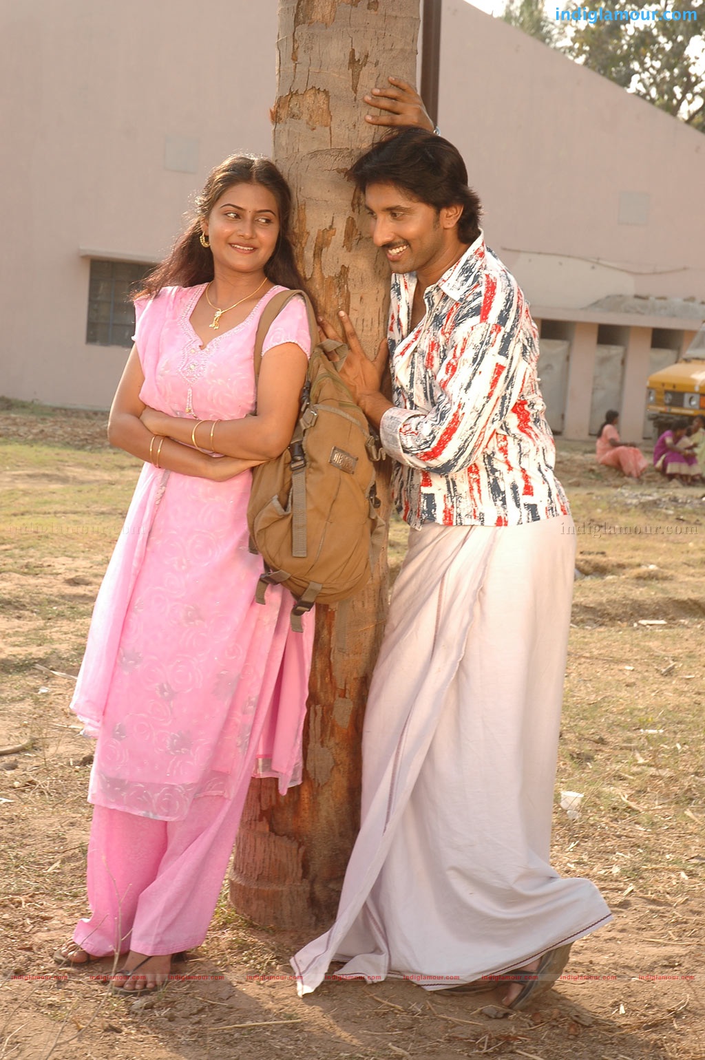 Ithanai Naalai Engirunthai Movie hd photo