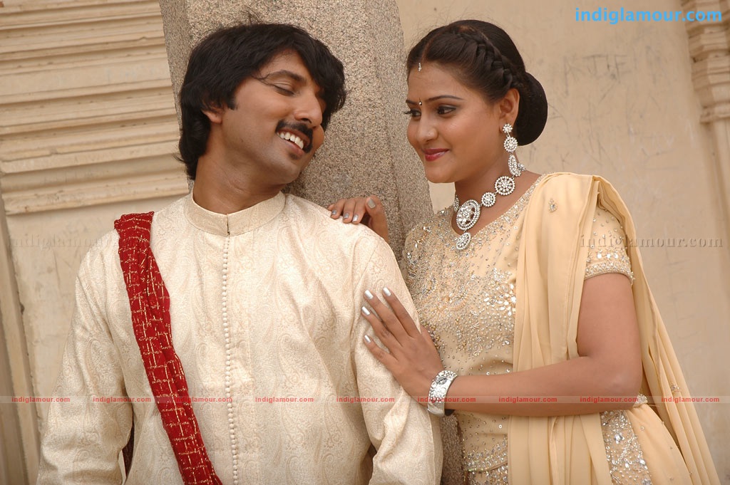 Ithanai Naalai Engirunthai Movie hd photo