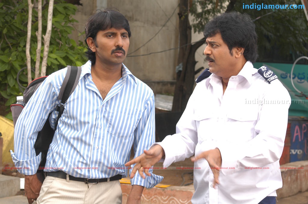 Ithanai Naalai Engirunthai Movie hd photo