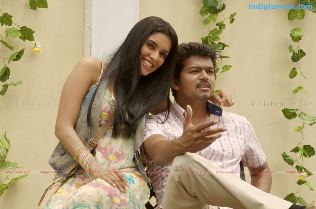 Kaavalan Movie hd photo