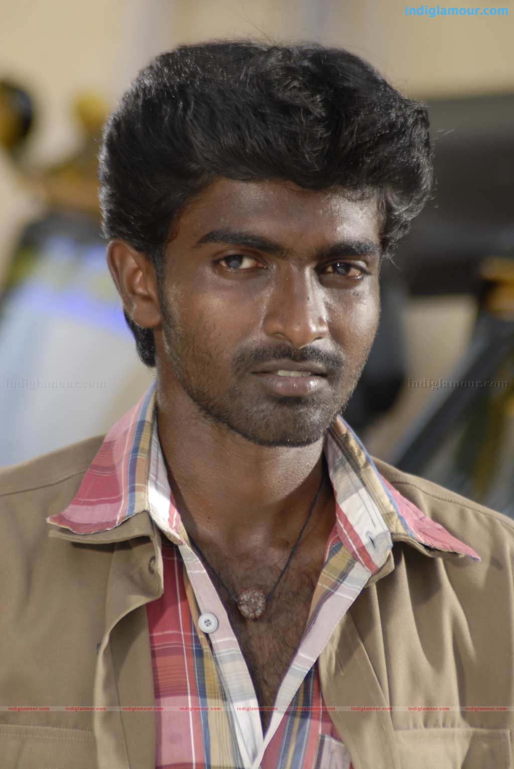 Mayavan Kadhal Movie hd photo