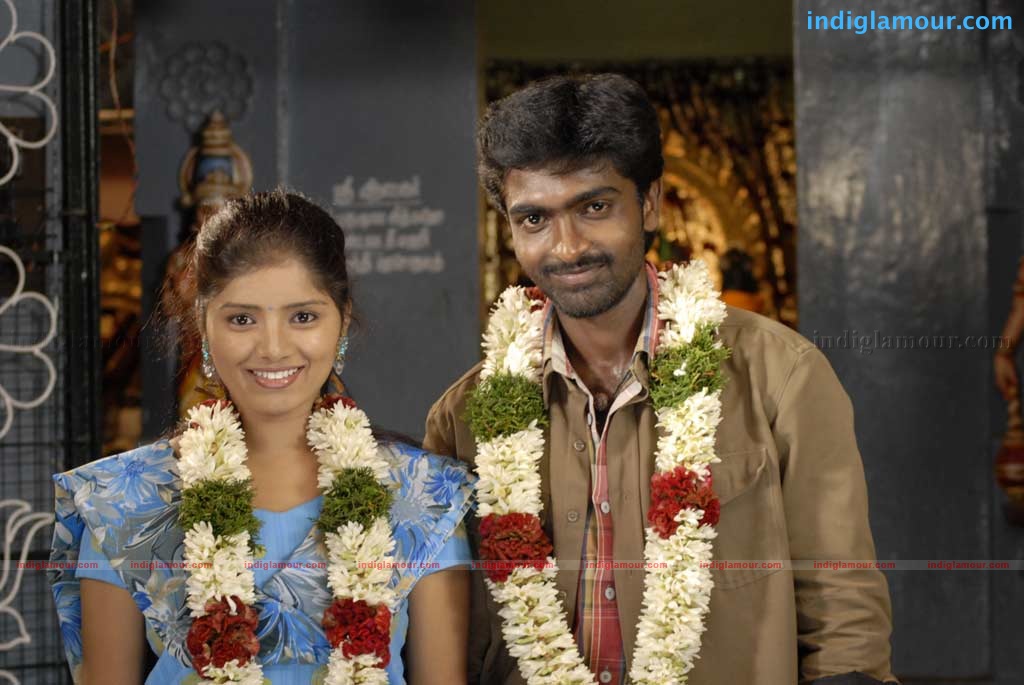 Mayavan Kadhal Movie hd photo