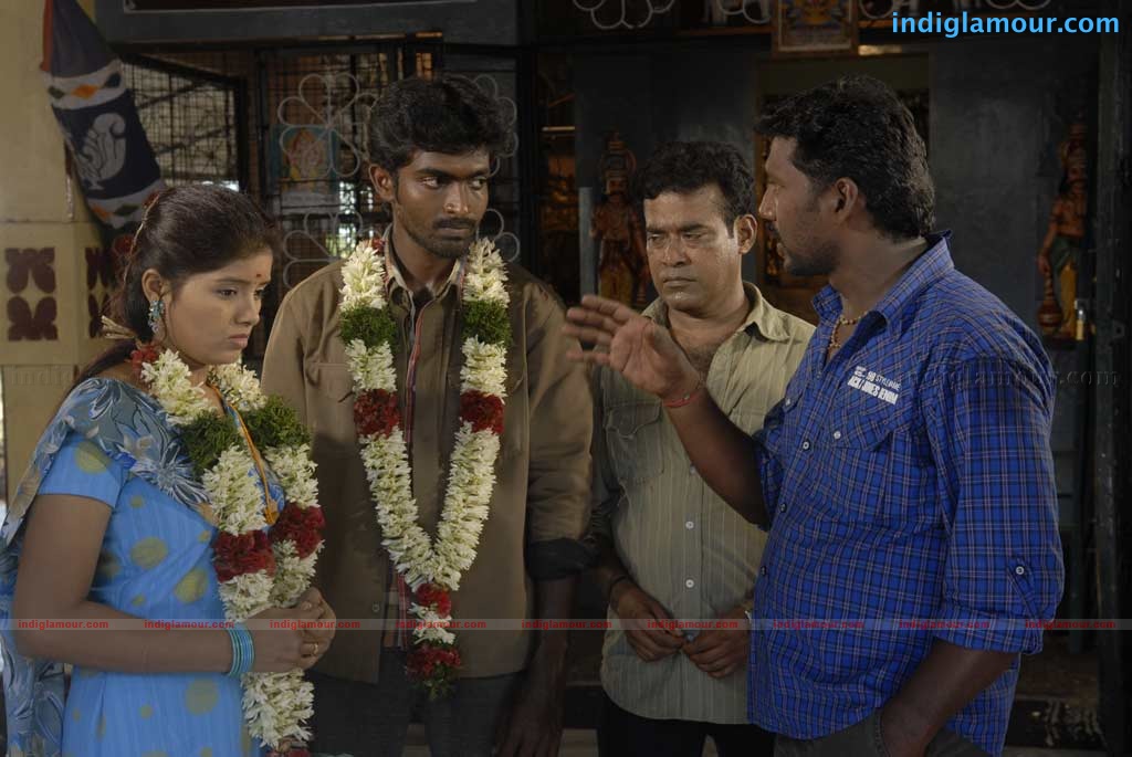 Mayavan Kadhal Movie hd photo