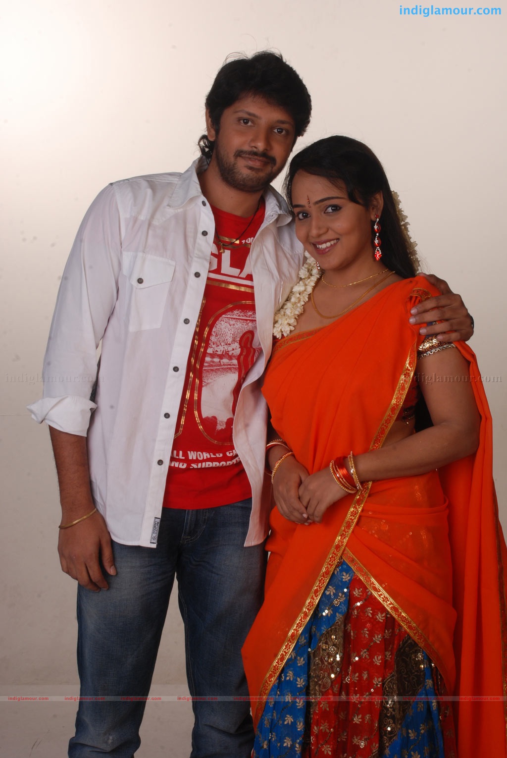 Oru Thuli Punnagai Movie hd photo