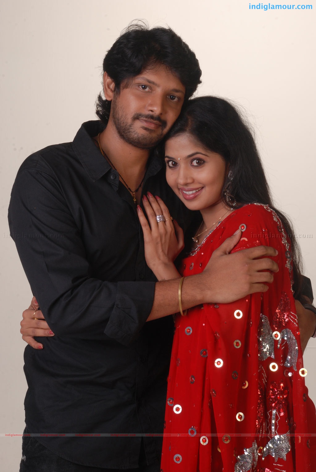 Oru Thuli Punnagai Movie hd photo
