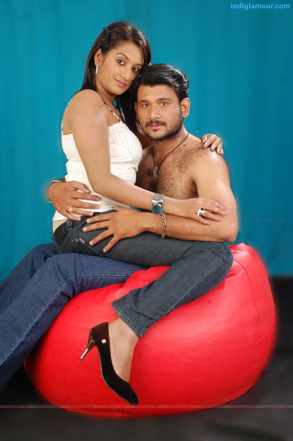 Pudhiya Theerpu Movie hd photo