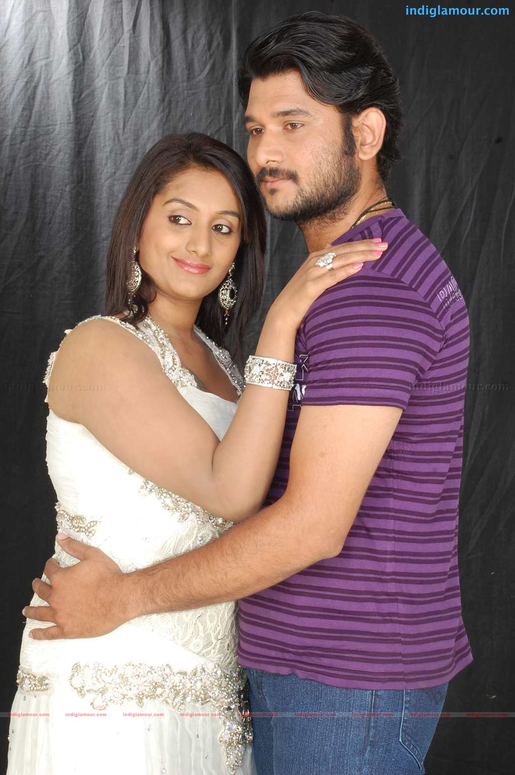 Pudhiya Theerpu Movie hd photo