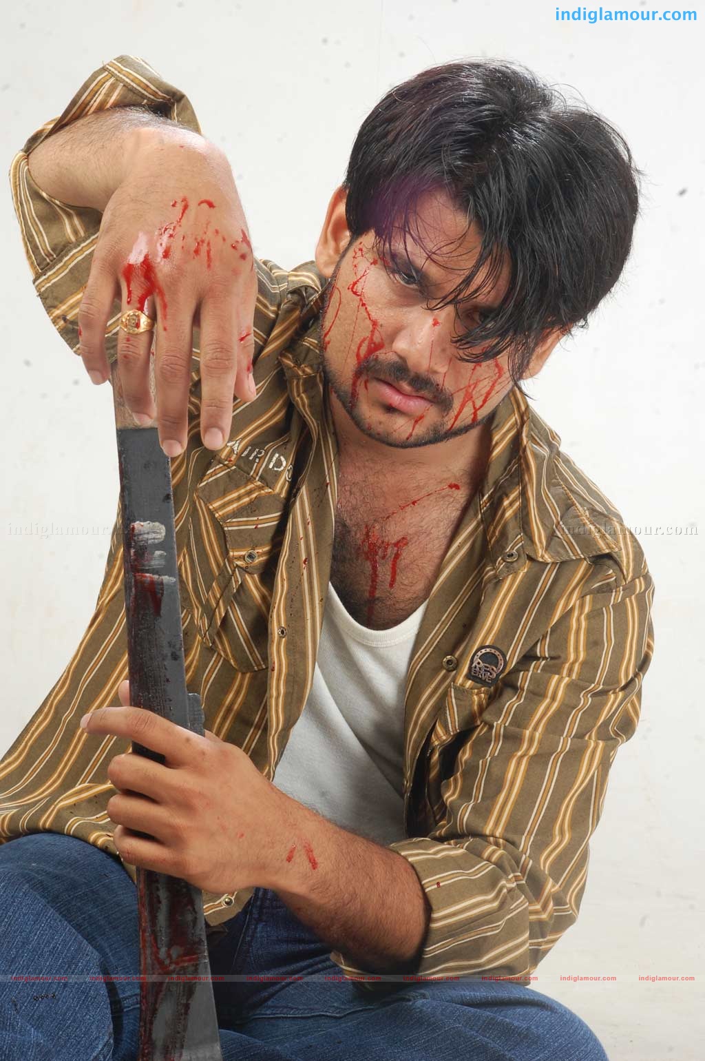 Pudhiya Theerpu Movie hd photo