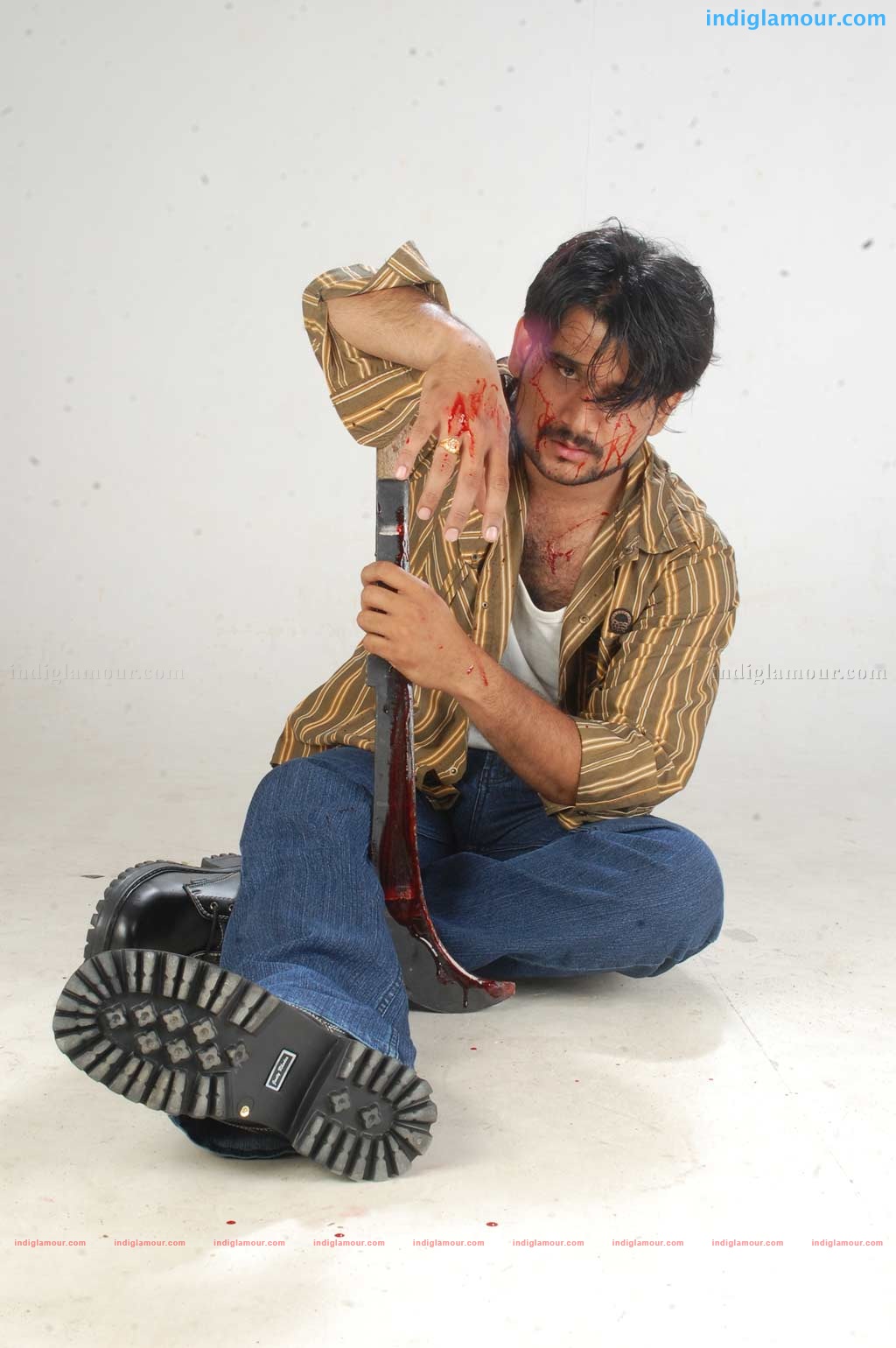 Pudhiya Theerpu Movie hd photo