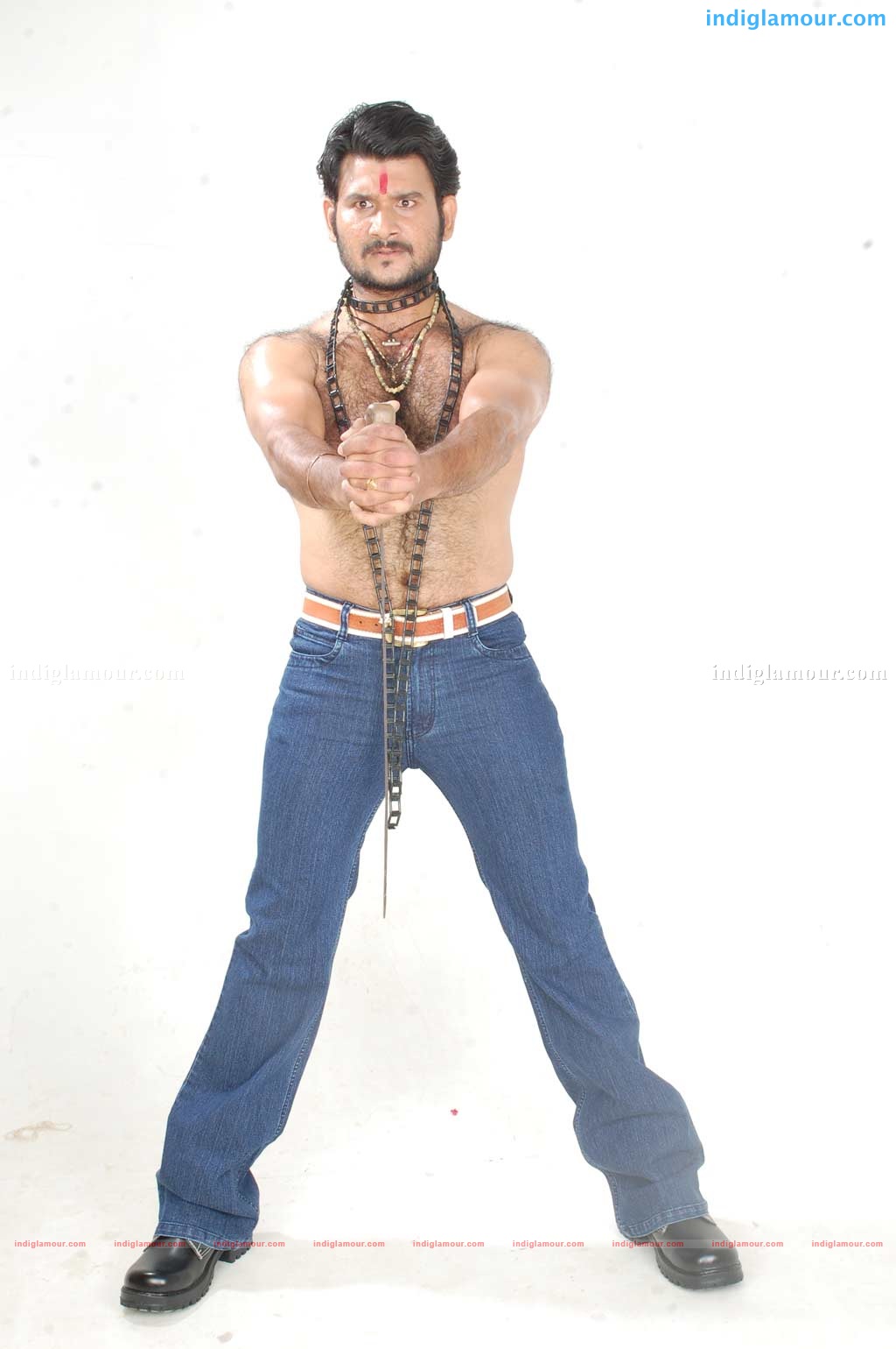 Pudhiya Theerpu Movie hd photo