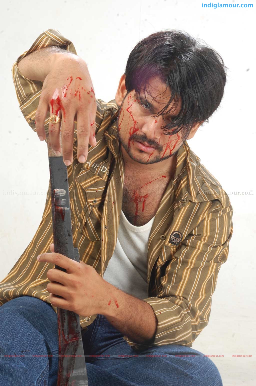 Pudhiya Theerpu Movie hd photo
