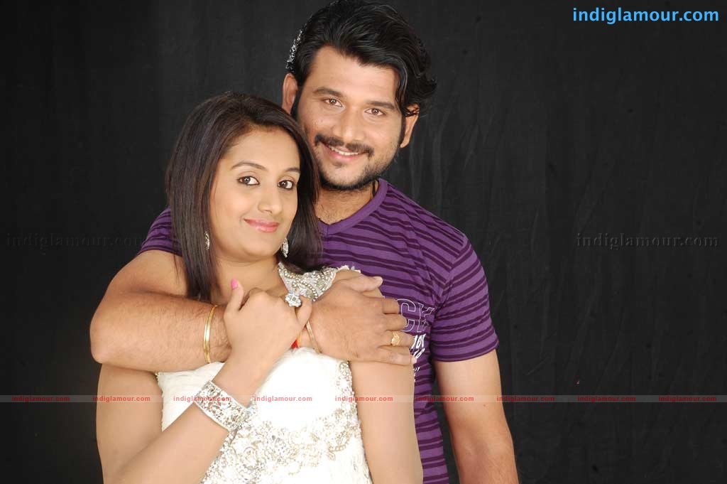 Pudhiya Theerpu Movie hd photo