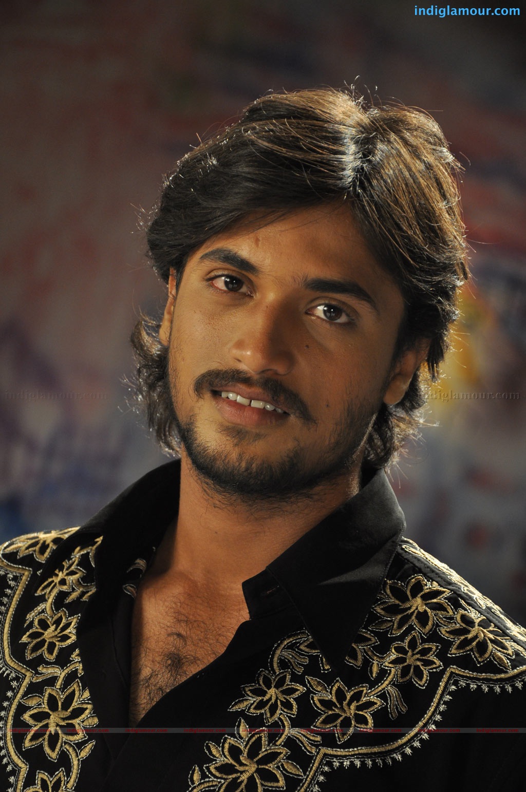 Thambi oorukku pudhusu Movie hd photo