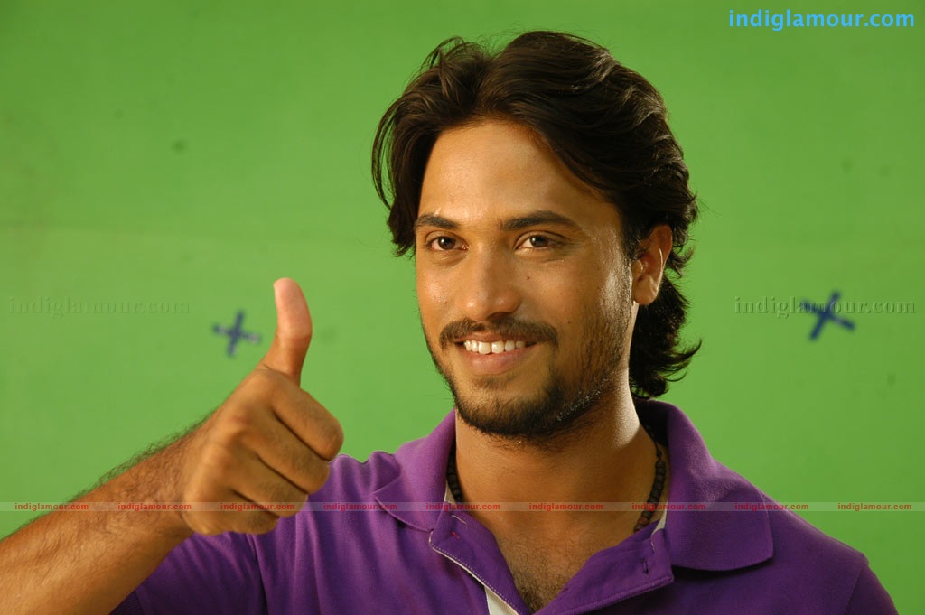 Thambi oorukku pudhusu Movie hd photo