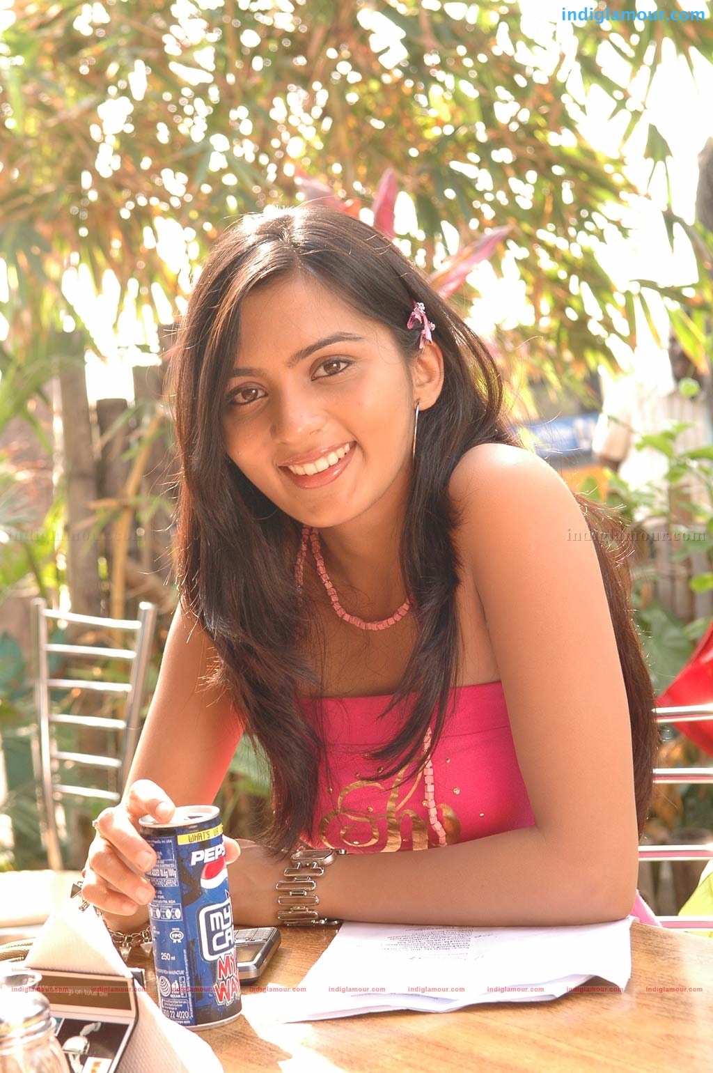 Vaadapoda Movie hd photo
