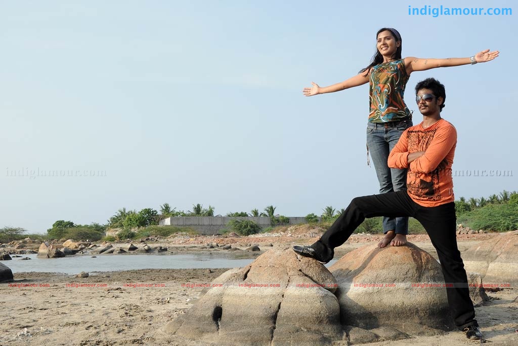 Vaadapoda Movie hd photo
