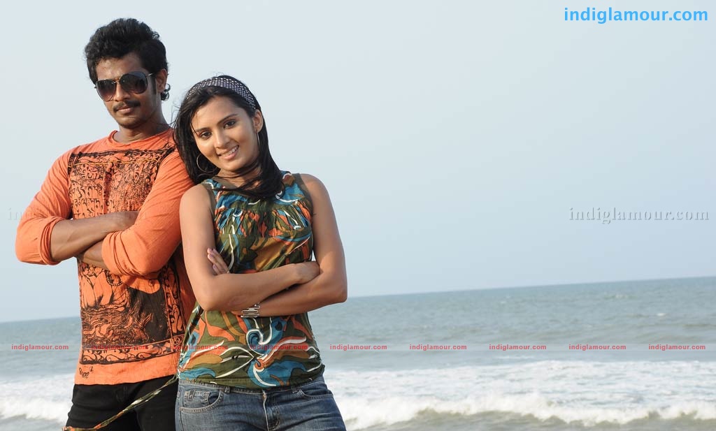 Vaadapoda Movie hd photo