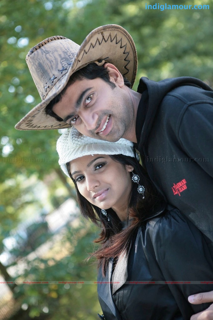 Marupadiyum Oru Kadhal Movie hd photo