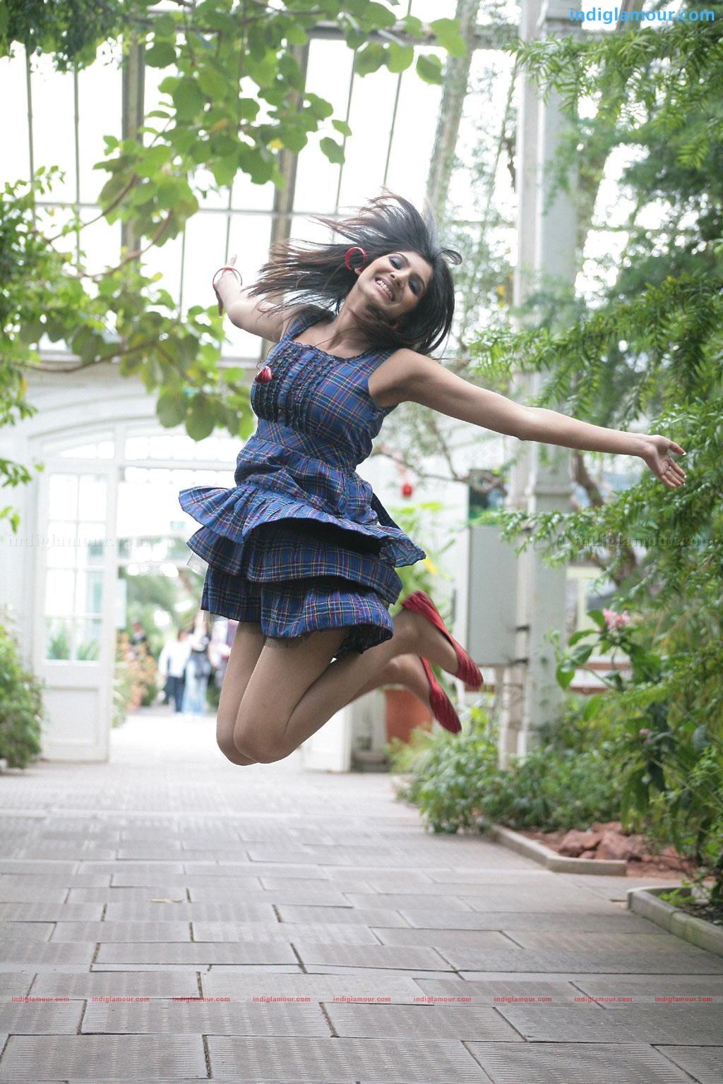 Marupadiyum Oru Kadhal Movie hd photo
