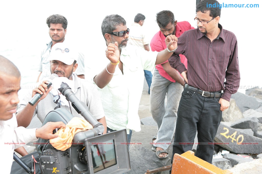 Marupadiyum Oru Kadhal Movie hd photo