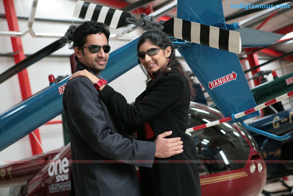 Marupadiyum Oru Kadhal Movie hd photo
