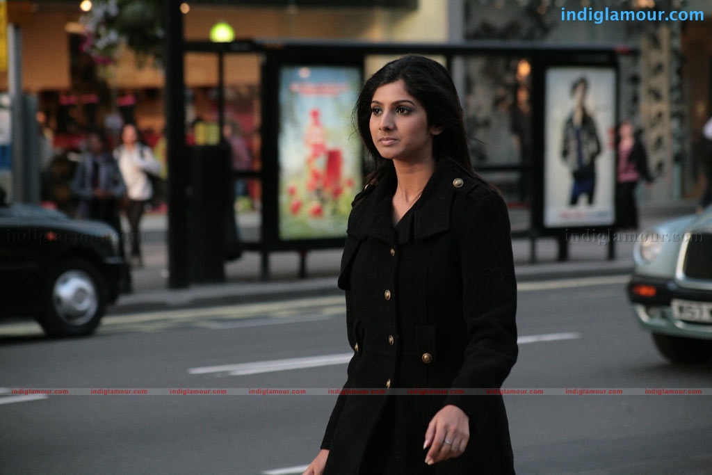 Marupadiyum Oru Kadhal Movie hd photo