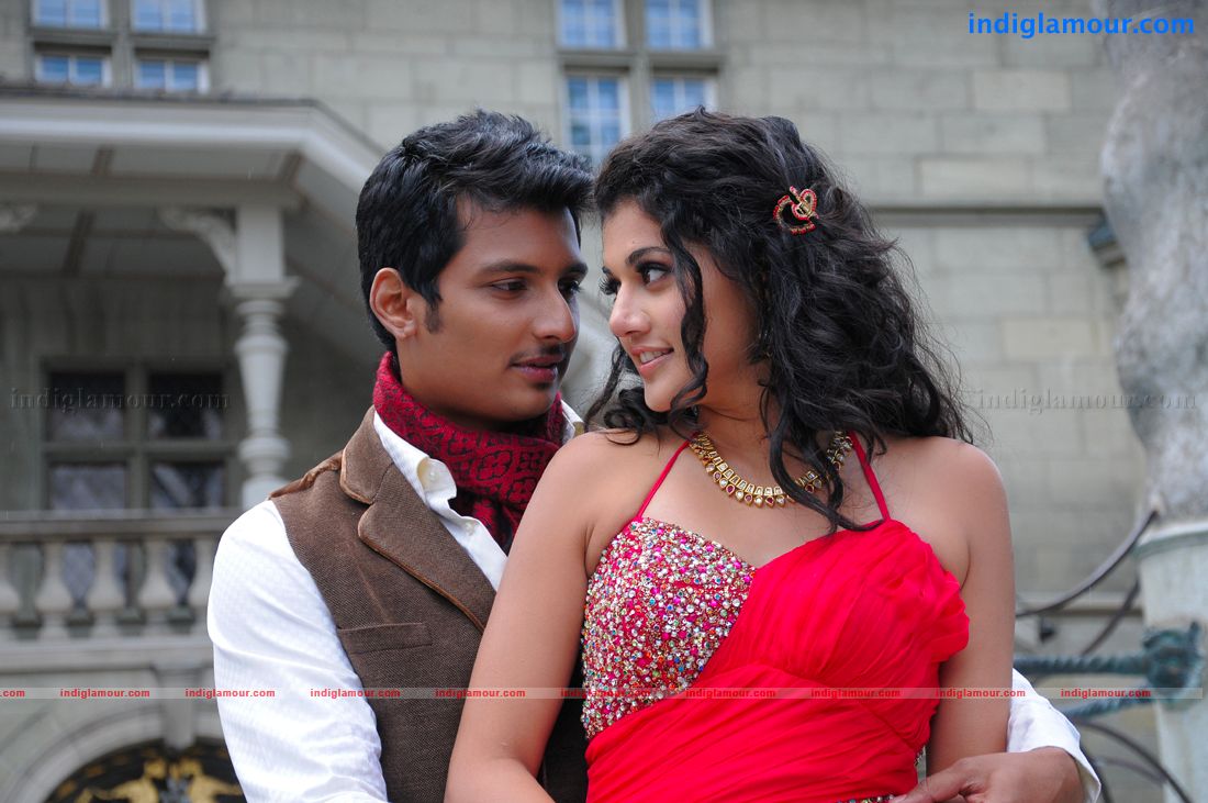 Vandhaan Vendraan Movie hd photo