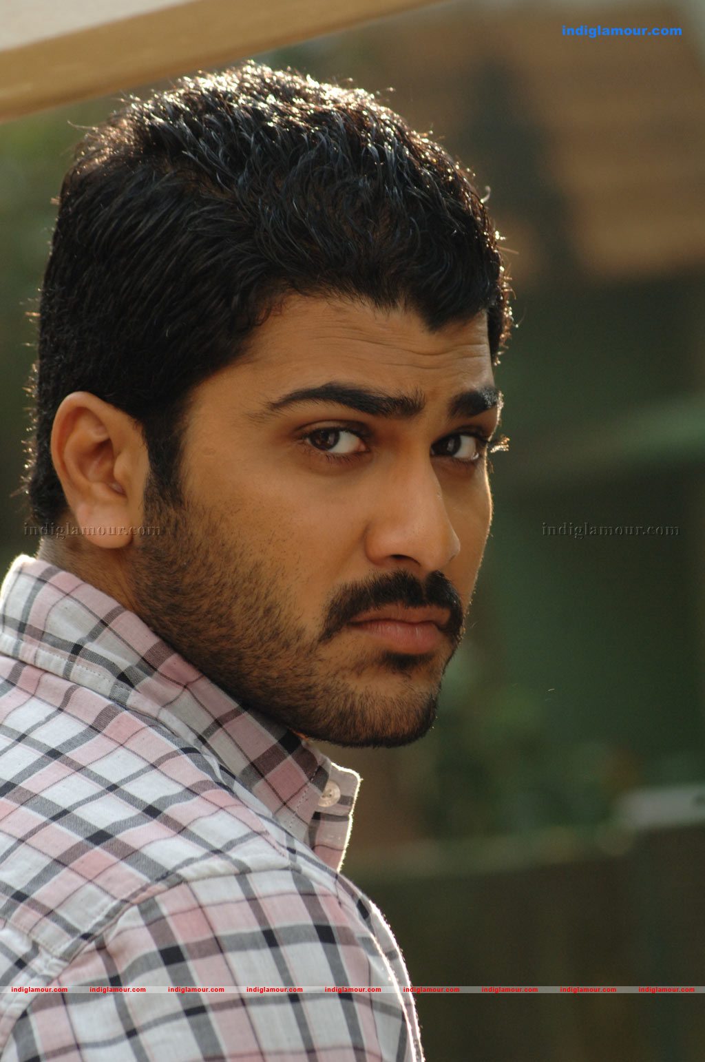 Engeyum Eppothum Movie hd photo