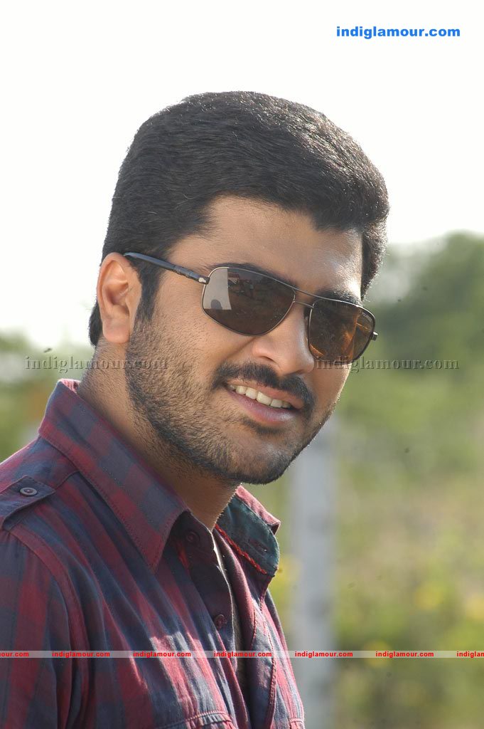Engeyum Eppothum Movie hd photo