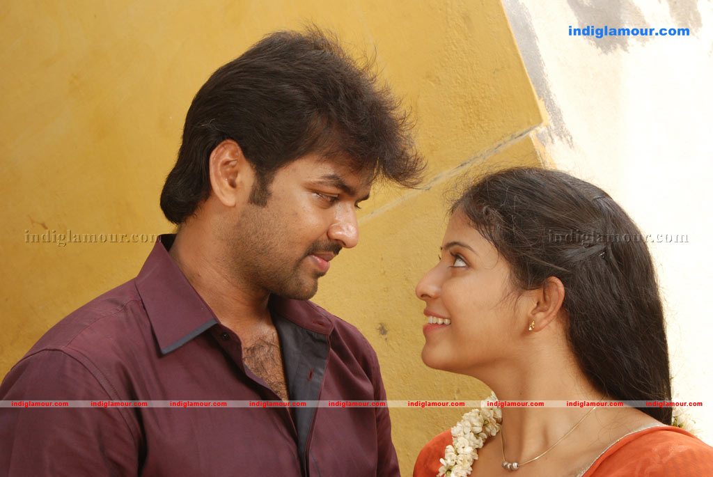 Engeyum Eppothum Movie hd photo