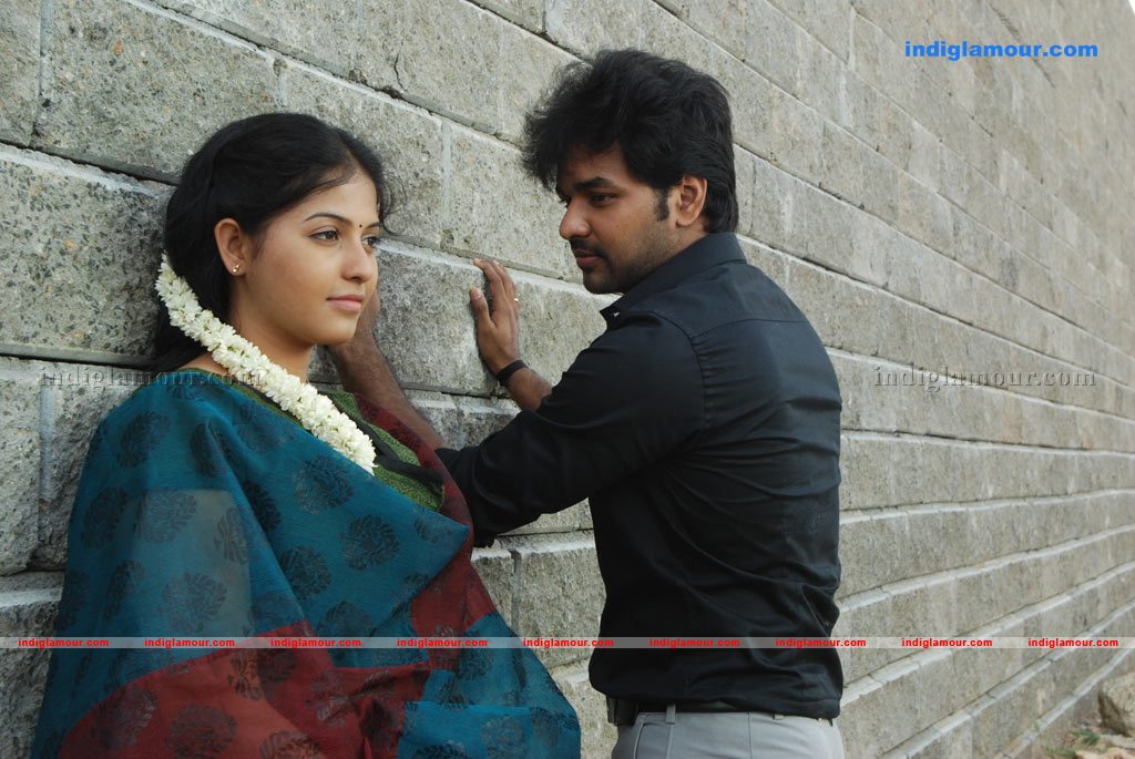 Engeyum Eppothum Movie hd photo