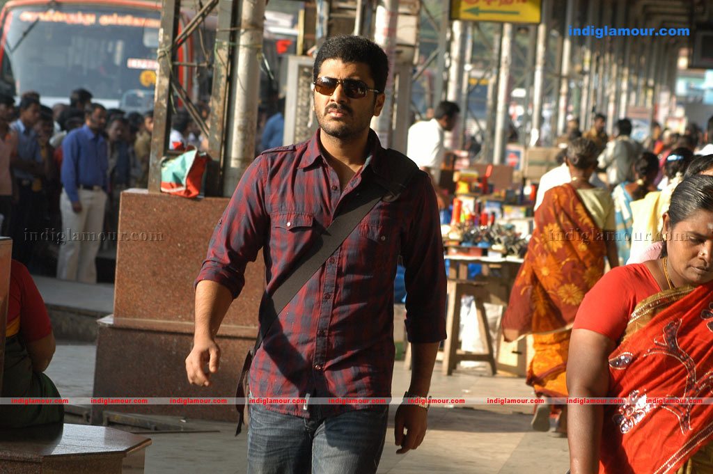 Engeyum Eppothum Movie hd photo