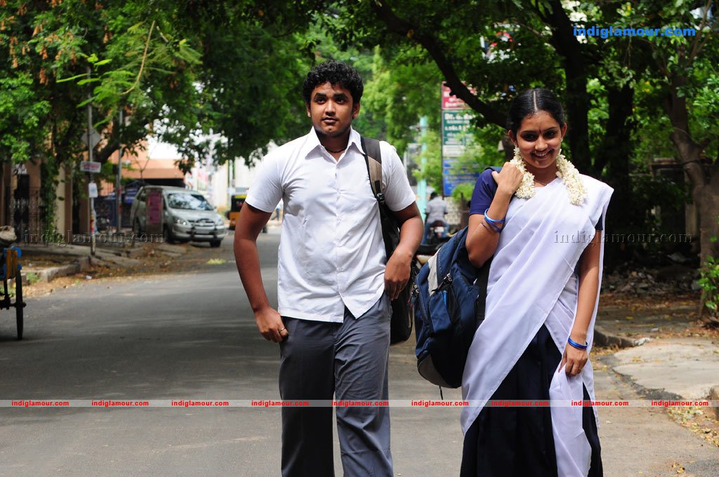 Saattai Movie hd photo