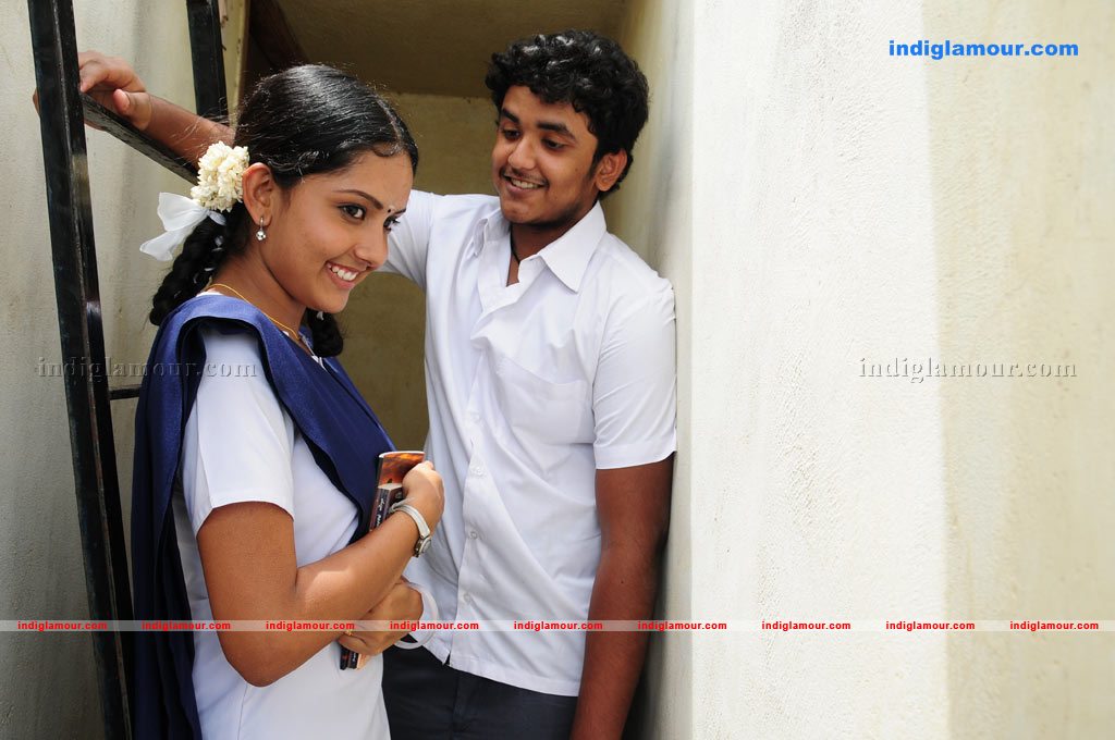 Saattai Movie hd photo