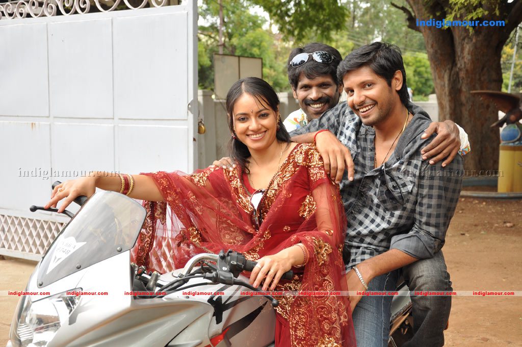 Siruvani Movie hd photo