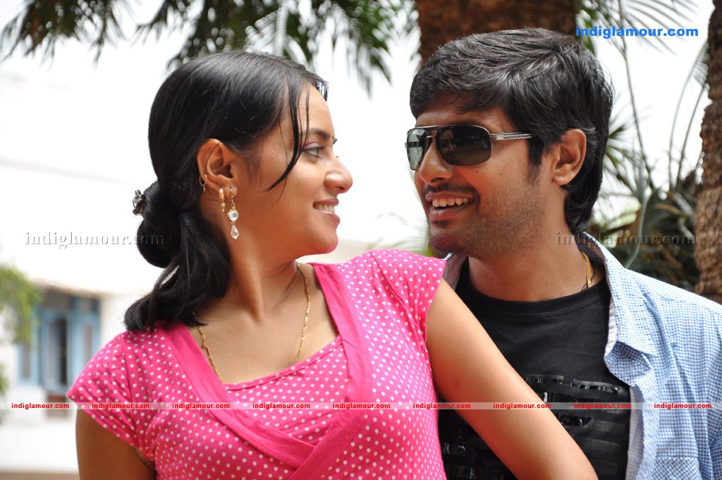 Siruvani Movie hd photo