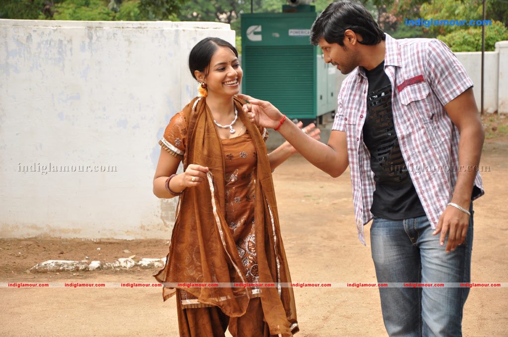 Siruvani Movie hd photo