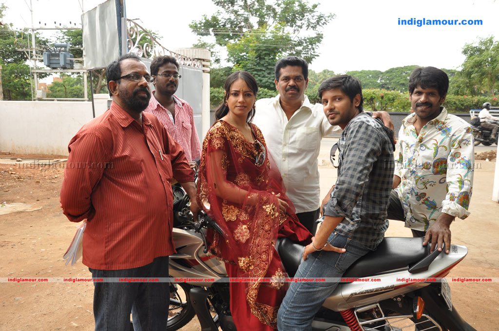 Siruvani Movie hd photo