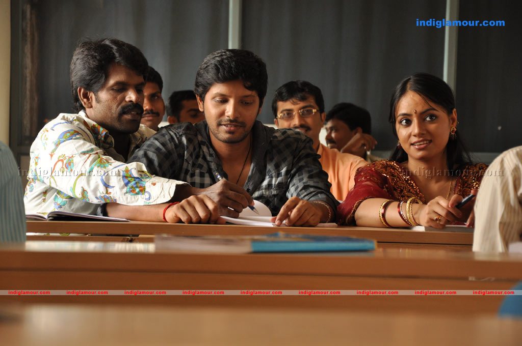 Siruvani Movie hd photo