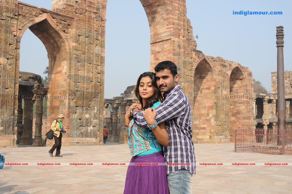 Vellore Mavattam Movie hd photo