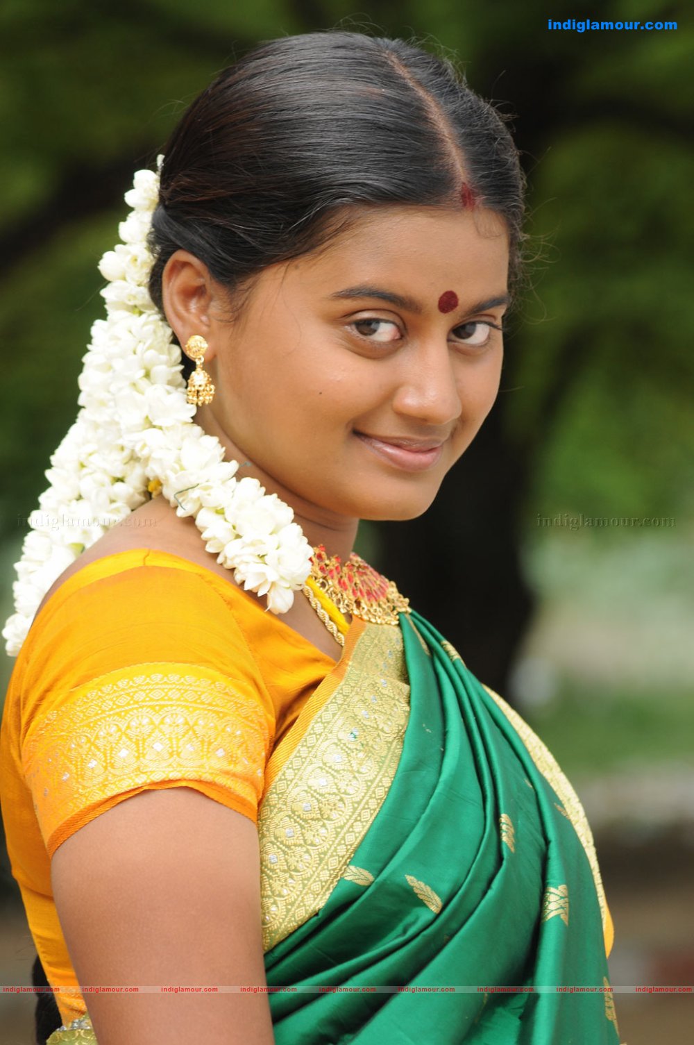 Konjam Veyil Konjam Mazhai Movie hd photo