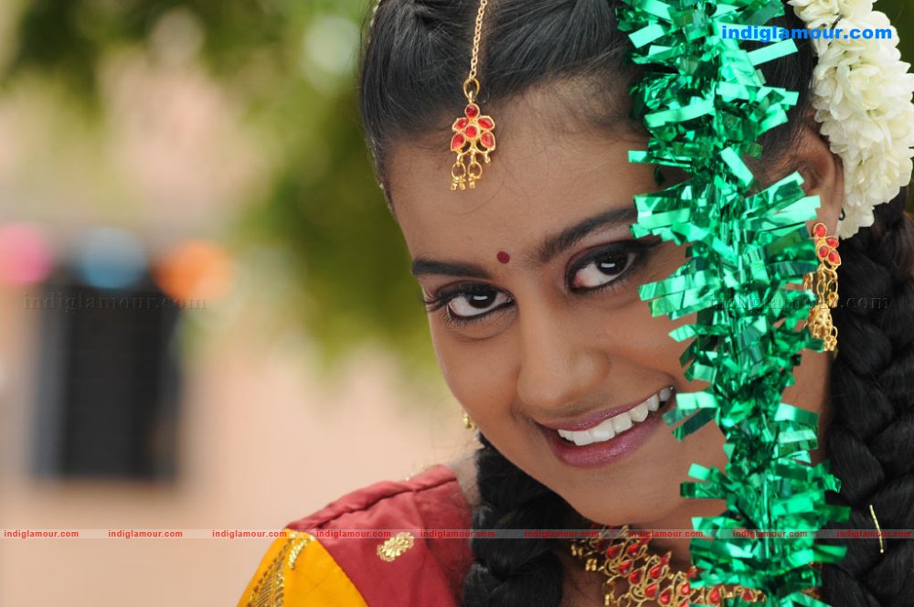 Konjam Veyil Konjam Mazhai Movie hd photo