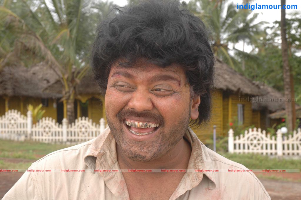 Aduthaduthu Movie hd photo