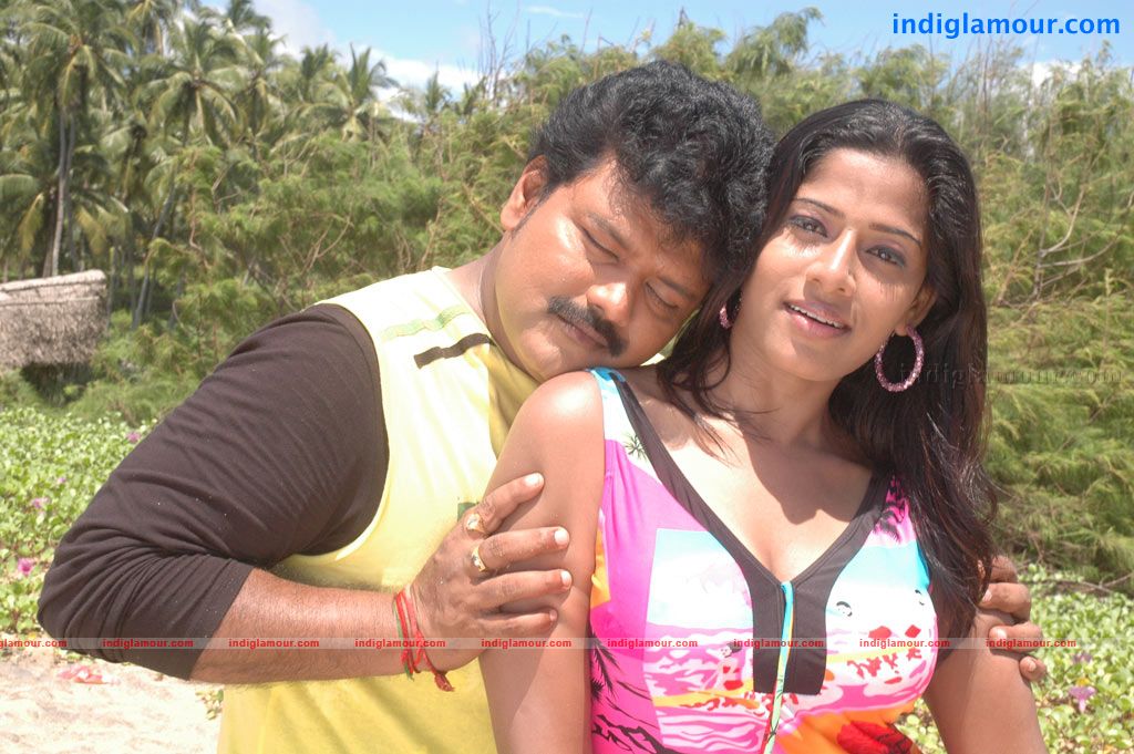Aduthaduthu Movie hd photo