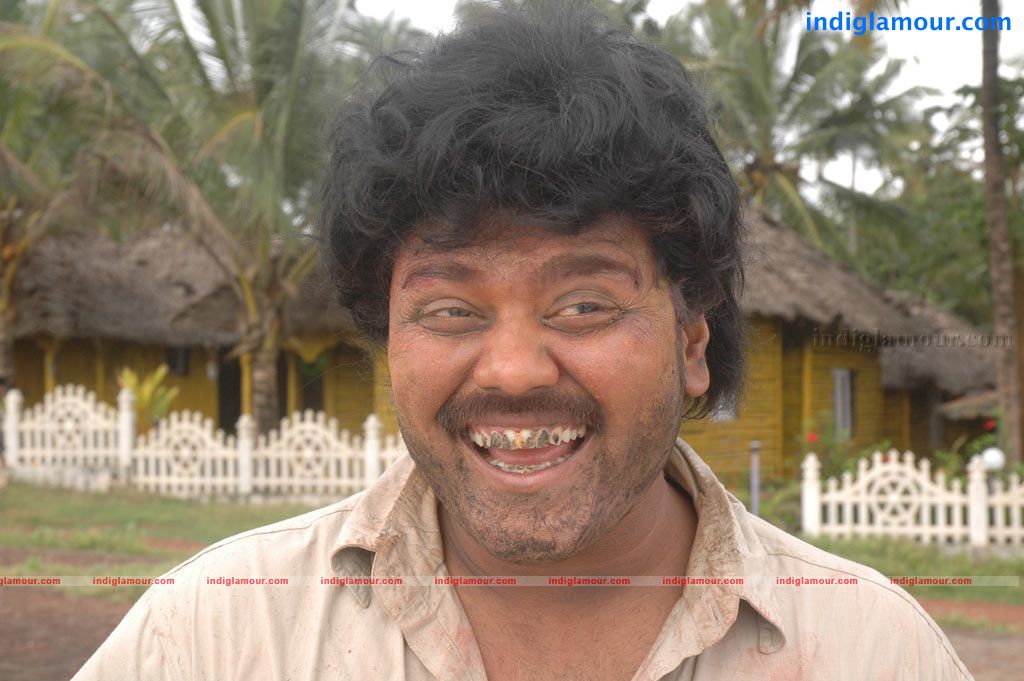 Aduthaduthu Movie hd photo