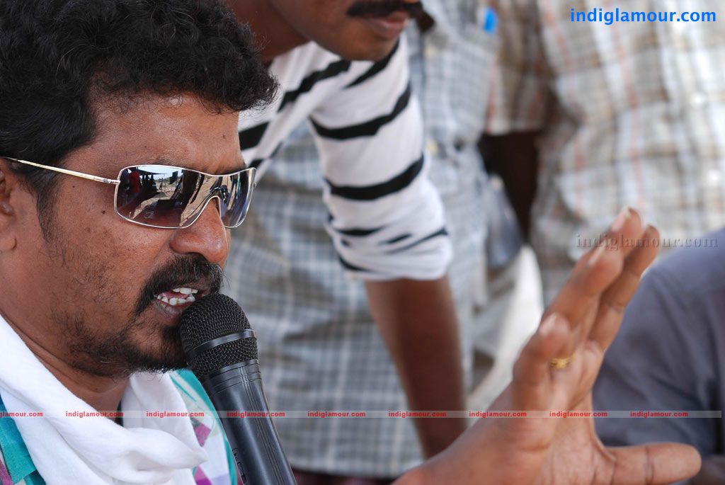 18 vayasu Movie hd photo